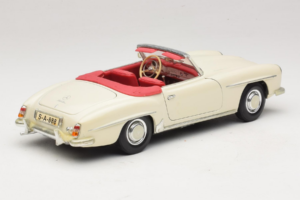 Mercedes 190SL Wit Maisto 1:18 50274 Metaal — afbeelding 3 van 8