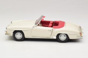 Mercedes 190SL Wit Maisto 1:18 50274 Metaal — afbeelding 4 van 8