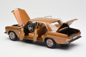Mercedes 200 W115 Bycane Goud Dealer Editie Norev 1:18 B66040665 Metaal — afbeelding 5 van 8