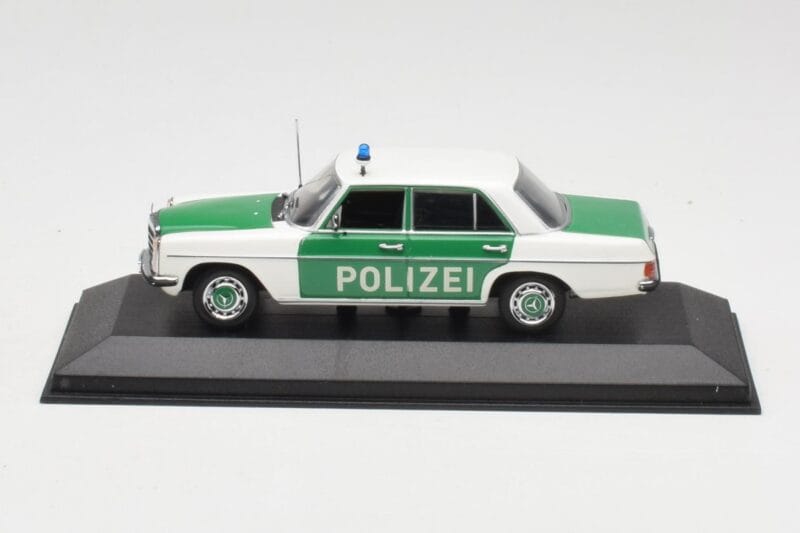 Mercedes 200 W115 Politie Minichamps 1:43 400034090 Metaal