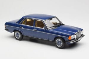 Mercedes 200 W123 Surf Blauw Norev 1:18 183710 Metaal — afbeelding 6 van 8