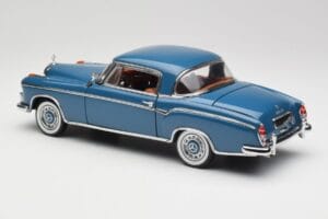 Mercedes 220 SE W128 Blauw Sun Star 1:18 3561 Metaal — afbeelding 7 van 8