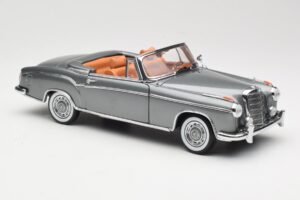 Mercedes 220 SE W128 Cabriolet Grey Metallic Sun Star 1:18 3352-M1 Metaal — afbeelding 6 van 8