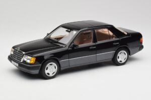 Mercedes 230E W124 AMG Wheels Zwart Limited Edition Norev 1:18 183950 Metaal