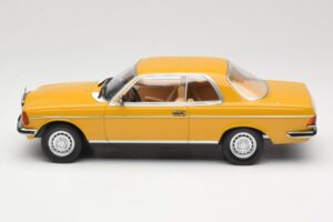 Mercedes 280 CE C123 Sahara Yellow Norev 1:18 183985 Metaal — afbeelding 3 van 6