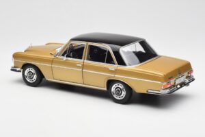 Mercedes 280 SE W108 Beige Dealer Editie Norev 1:18 B66040680 Metaal — afbeelding 7 van 8
