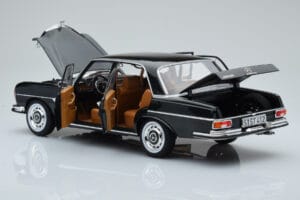 Mercedes 280 SE W108 Groen Norev 1:18 183935 Metaal — afbeelding 5 van 8