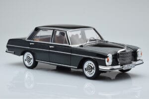 Mercedes 280 SE W108 Groen Norev 1:18 183935 Metaal — afbeelding 6 van 8