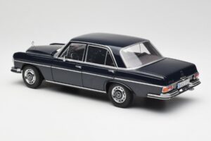 Mercedes 280 SE W108 Midnight Blauw Norev 1:18 B66040597 Metaal — afbeelding 7 van 8