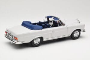 Mercedes 280 SE W111 Cabriolet Lichtgrijs Norev 1:18 183530 Metaal — afbeelding 3 van 8