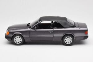Mercedes 300 CE-24 W124 Cabriolet Paars Metallic Norev 1:18 183567 Metaal — afbeelding 5 van 10