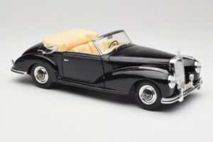 Mercedes 300 S W188 Cabriolet Zwart Tchibo 1:18 36782 Metaal — afbeelding 6 van 8