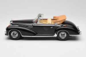 Mercedes 300 SC W188 Cabriolet Zwart KK-Scale 1:18 KKDC180941 Metaal — afbeelding 3 van 6