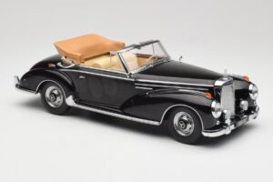 Mercedes 300 SC W188 Cabriolet Zwart KK-Scale 1:18 KKDC180941 Metaal — afbeelding 4 van 6