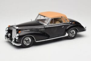 Mercedes 300 SC W188 Cabriolet Softtop Zwart KK-Scale 1:18 KKDC180943 Metaal