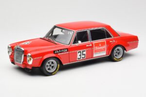Mercedes 300 SEL 6.8 #35 H. Kelleners Hockenheim 1973 Minichamps 1:18 100713435 Metaal