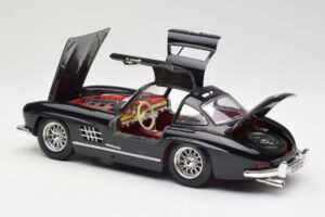 Mercedes 300 SL W198 Zwart Bburago 1:18 35791 Metaal — afbeelding 5 van 8