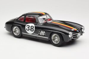 Mercedes 300 SL #38 1954 Bburago 1:18 3015-M1 Metaal — afbeelding 6 van 8