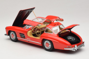 Mercedes 300 SL Gullwing Rood Minichamps 1:18 180039001 Metaal — afbeelding 5 van 8