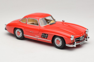Mercedes 300 SL Gullwing Rood Minichamps 1:18 180039001 Metaal — afbeelding 6 van 8