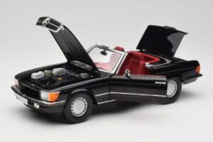 Mercedes 300 SL R107 Zwart Norev 1:18 183511 Metaal — afbeelding 2 van 8
