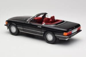 Mercedes 300 SL R107 Zwart Norev 1:18 183511 Metaal — afbeelding 7 van 8