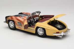 Mercedes 300 SL Roadster Rosemarie Muster Gelimiteerde Editie 18/27 Bburago 1:18 3023-M1 Metaal — afbeelding 5 van 8