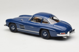 Mercedes 300 SL W198 Blauw Norev 1:18 183852 Metaal — afbeelding 7 van 8