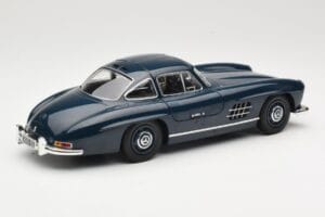 Mercedes 300 SL W198 Gullwing Donkerblauw Minichamps 1:18 110037216 Metaal — afbeelding 3 van 8