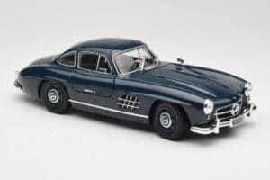 Mercedes 300 SL W198 Gullwing Donkerblauw Minichamps 1:18 110037216 Metaal — afbeelding 6 van 8