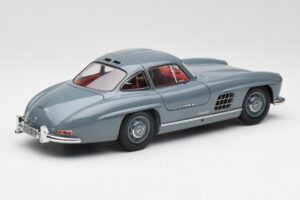 Mercedes 300 SL W198 Graphite Grijs Minichamps 1:18 180039005 Metaal — afbeelding 3 van 8