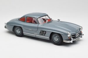 Mercedes 300 SL W198 Graphite Grijs Minichamps 1:18 180039005 Metaal — afbeelding 6 van 8