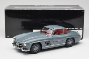 Mercedes 300 SL W198 Graphite Grijs Minichamps 1:18 180039005 Metaal — afbeelding 8 van 8
