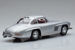 Mercedes 300 SL W198 Gullwing Norev 1:18 183850 Metaal — afbeelding 3 van 8