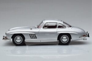 Mercedes 300 SL W198 Gullwing Norev 1:18 183850 Metaal — afbeelding 5 van 8