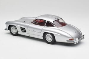 Mercedes 300 SL W198 Gullwing Zilver Minichamps 1:18 180039000 Metaal — afbeelding 7 van 8