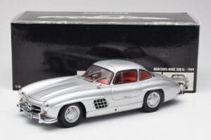 Mercedes 300 SL W198 Gullwing Zilver Minichamps 1:18 180039000 Metaal — afbeelding 8 van 8