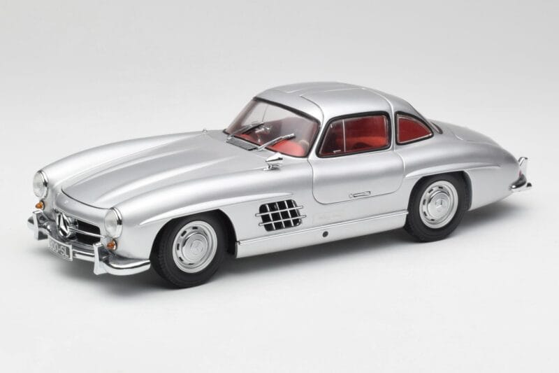 Mercedes 300 SL W198 Gullwing Zilver Minichamps 1:18 180039000 Metaal