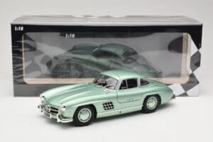 Mercedes 300 SL W198 Gullwing Light Green Metallic Minichamps 1:18 110037221 Metaal — afbeelding 8 van 8