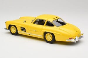 Mercedes 300 SL W198 Lichtgeel Minichamps 1:18 180039009 Metaal — afbeelding 7 van 8