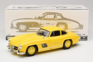 Mercedes 300 SL W198 Lichtgeel Minichamps 1:18 180039009 Metaal — afbeelding 8 van 8