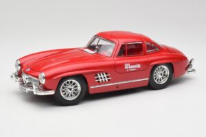 Mercedes 300 SL W198 Red Metallic Bburago 1:18 3013-M1 Metaal