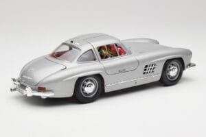 Mercedes 300 SL W198 Gullwing Silver Grijs Bburago 1:18 3513 Metaal — afbeelding 3 van 8