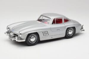 Mercedes 300 SL W198 Gullwing Silver Grijs Bburago 1:18 3513 Metaal
