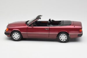 Mercedes 300CE-24 A124 Cabriolet Almandine Rood Metallic Norev 1:18 B66040616 Metaal — afbeelding 4 van 8