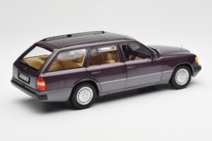 Mercedes 300D S124 T-Model Bornit Dealer Editie Norev 1:18 B66040701 Metaal — afbeelding 3 van 8
