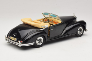 Mercedes 300S Zwart Maisto 1:18 52116-P1 Metaal — afbeelding 3 van 8