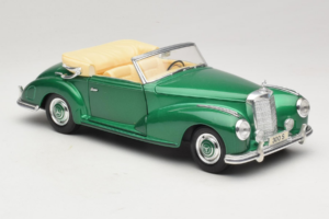 Mercedes 300S Cabriolet Green Metallic Maisto 1:18 52116 Metaal — afbeelding 5 van 7