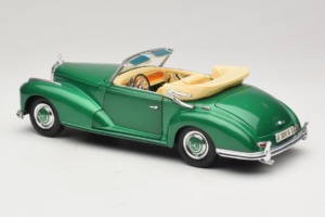 Mercedes 300S Cabriolet Green Metallic Maisto 1:18 52116 Metaal — afbeelding 6 van 7