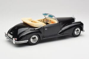Mercedes 300SC W188 Obsidian Zwart Maisto 1:18 806B Metaal — afbeelding 3 van 8